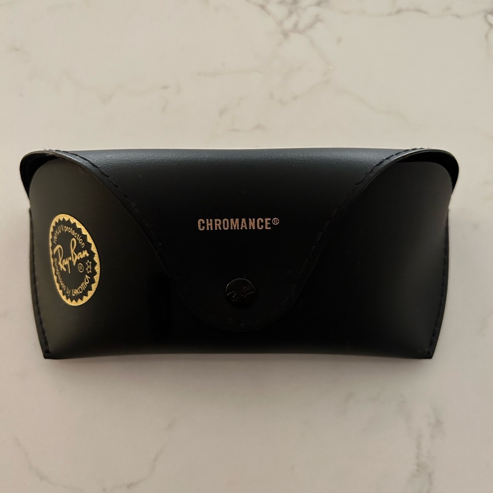 Ray ban extra large sunglasses case